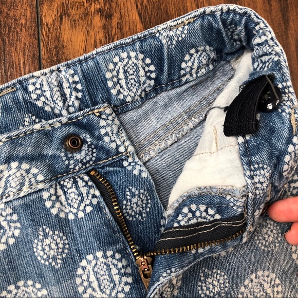 Cherokee Jean Cutoff Shorts medallion S(6/6x) - Picture 3 of 3